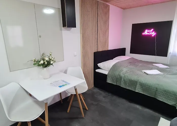 Theox No 11 Studio Apartment Fuer 2 Personen